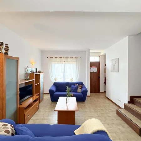 דירה Cosy House Near The Beaches #1978